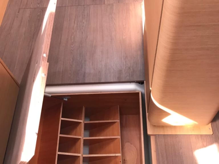 Alquiler de barcos Piombino barato de Sun Odyssey 410