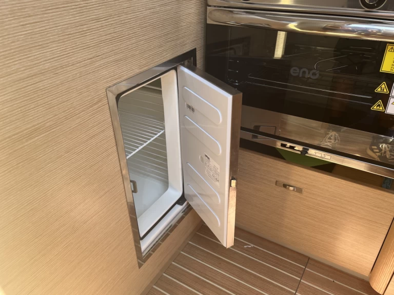 Velero para alquilar Punat al mejor precio