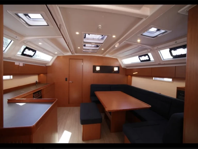 Alquiler de embarcaciones Bavaria Cruiser 46 enOrhaniye en Samboat