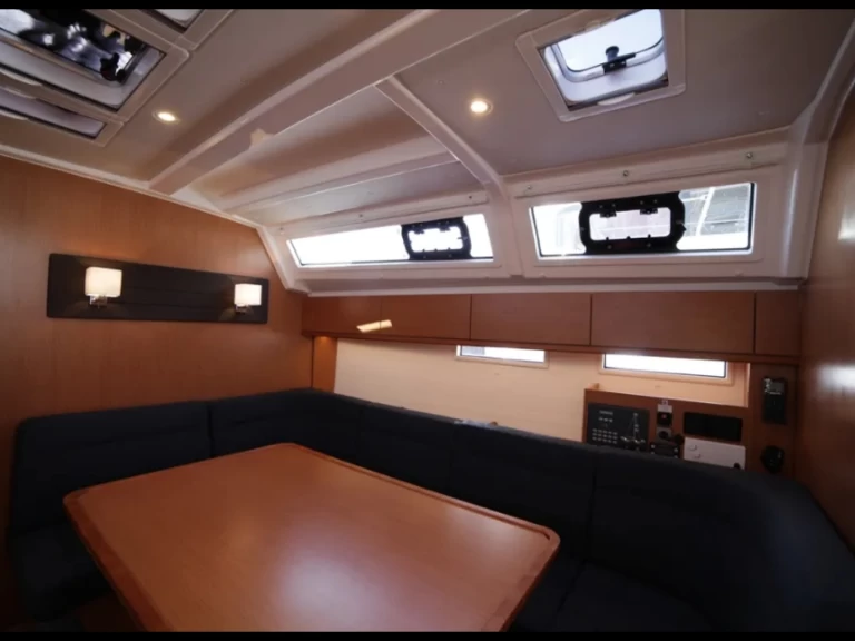 Alquiler Velero Bavaria con o sin  título de navegación