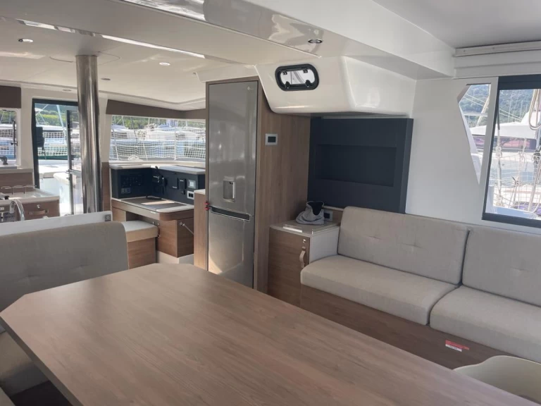 Alquiler de embarcaciones Bali Bali 4.2 enCapo d'Orlando en Samboat