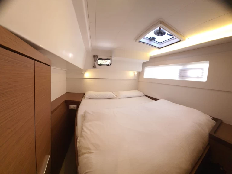 Alquiler Catamarán en Olbia - Lagoon Lagoon 40