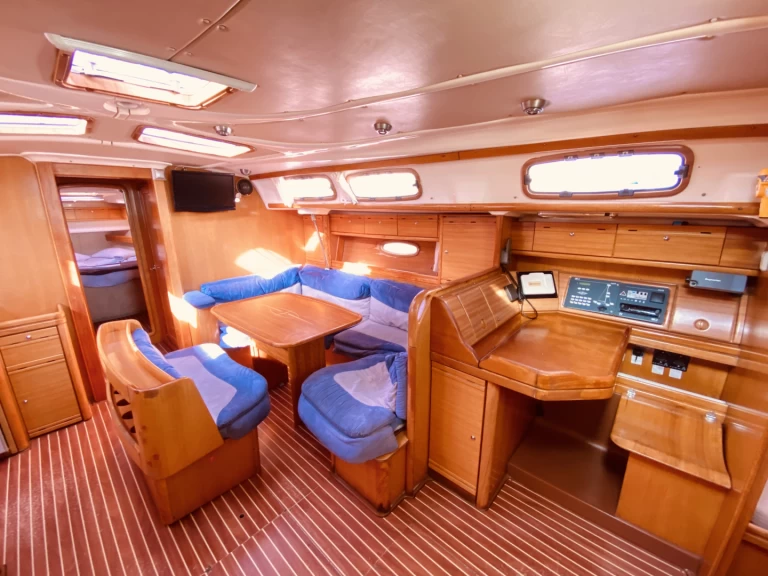 Bavaria Cruiser 46 de alquiler a Lefkáda