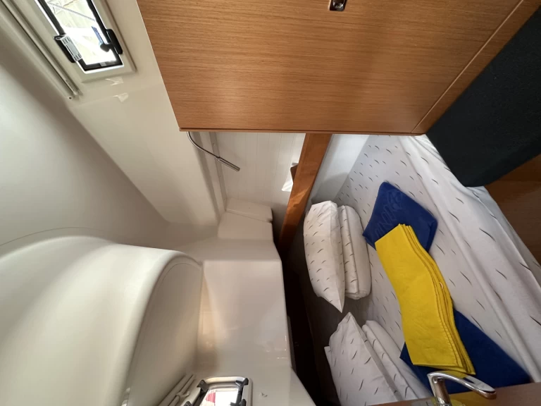 Alquiler de barcos Trogir barato de Cruiser 34