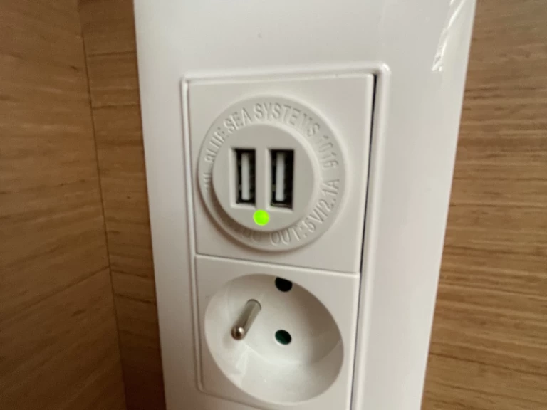 Alquiler Catamarán Excess con o sin  título de navegación