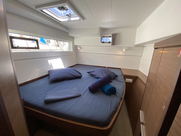 Alquiler de barcos Ibiza (Ciudad) barato de Lagoon 40