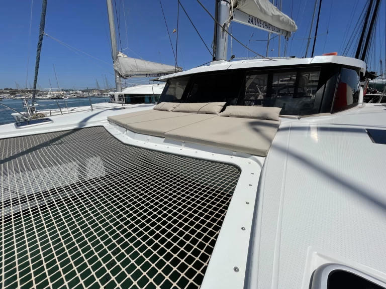 Alquiler de embarcaciones Fountaine Pajot Lucia 40 enSan Miguel De Abona en Samboat