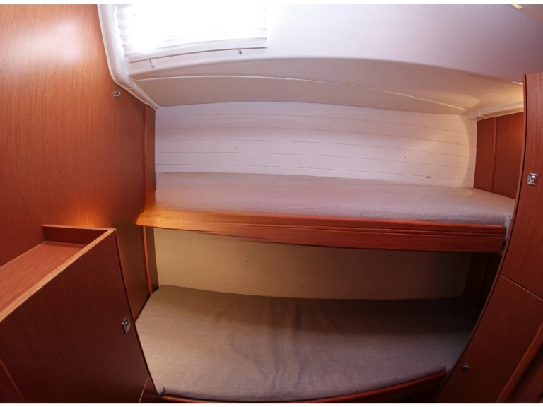 Alquiler de embarcaciones Bavaria Cruiser 51 enOlbia en Samboat