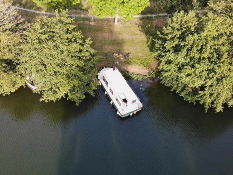 Alquiler de Casa flotante, con o sin patrón Jeanneau Grez-Neuville