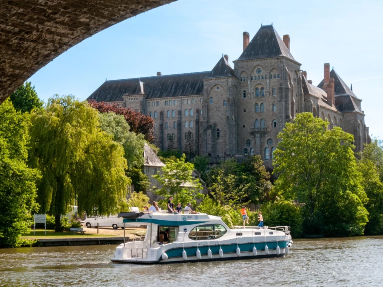 Alquiler Grez-Neuville - Nicols Yacht Premium Groupe XL 8-12 p. en SamBoat