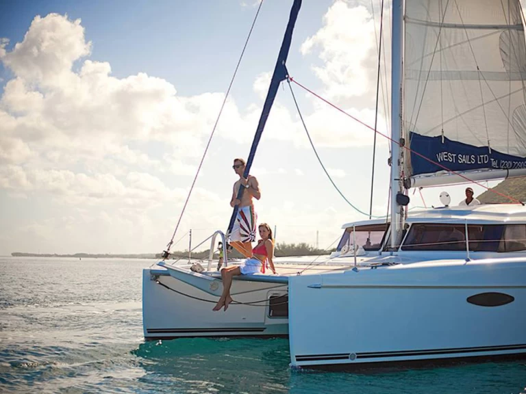 Alquiler de barcos Kendwa barato de Custom made