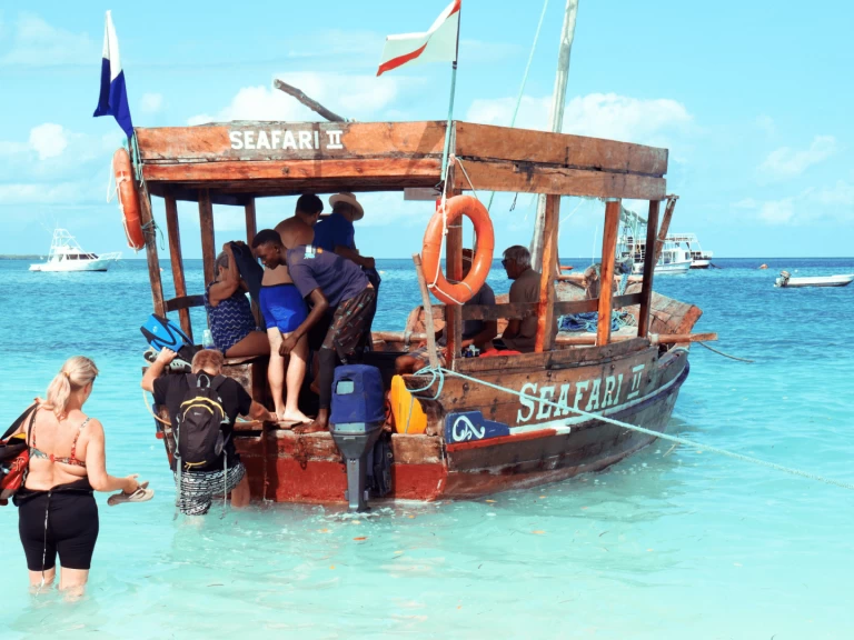 Alquiler Catamarán en Kendwa - Custom Made Custom made