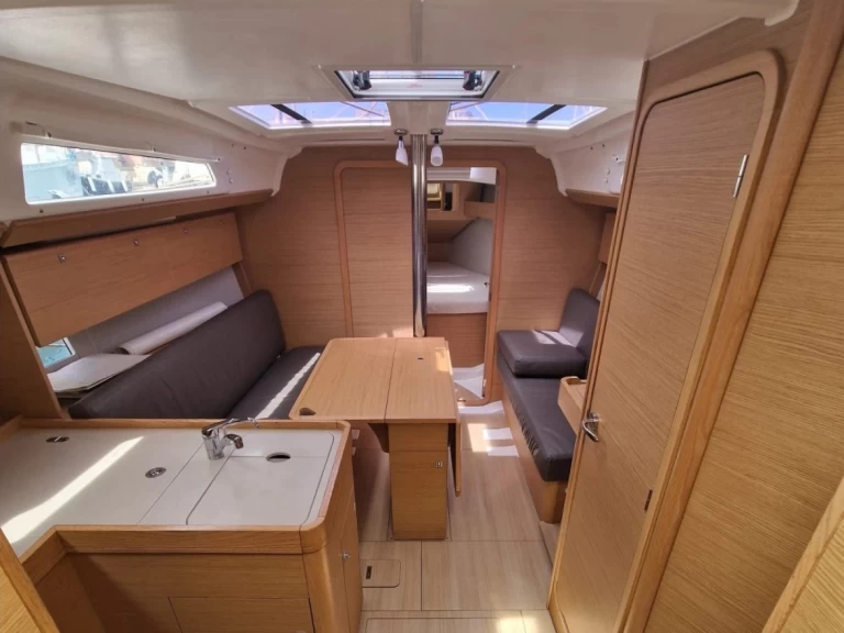 Alquiler Cagliari - Dufour Dufour 360  en SamBoat