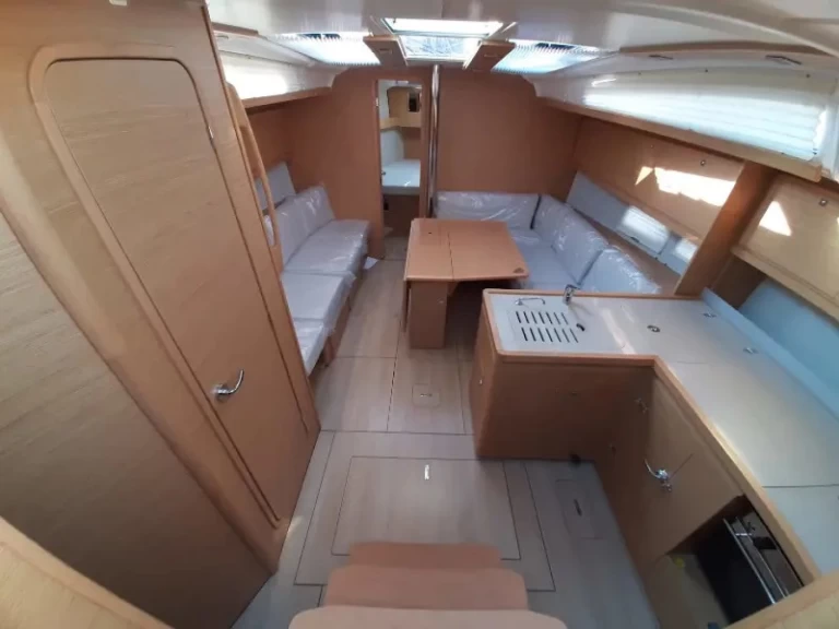 Alquiler de barcos Procida barato de Dufour 390 Grand Large[G]