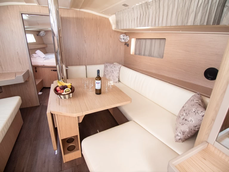 Alquiler Velero Bénéteau con o sin  título de navegación