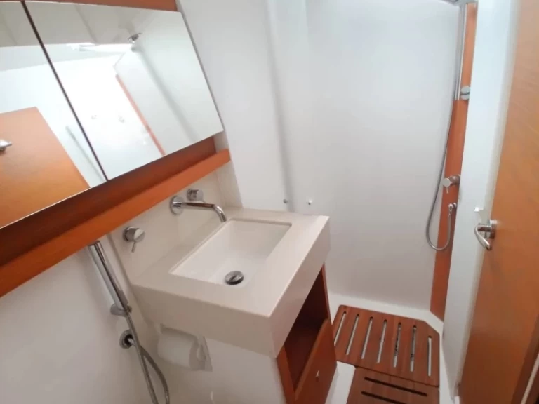 Alquiler de Velero, con o sin patrón Dufour Cagliari