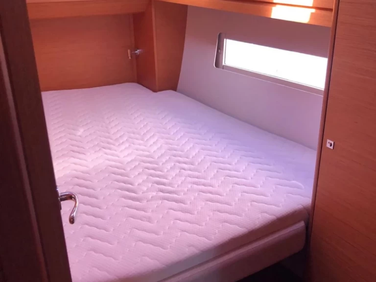 Alquiler Velero Dufour con o sin  título de navegación