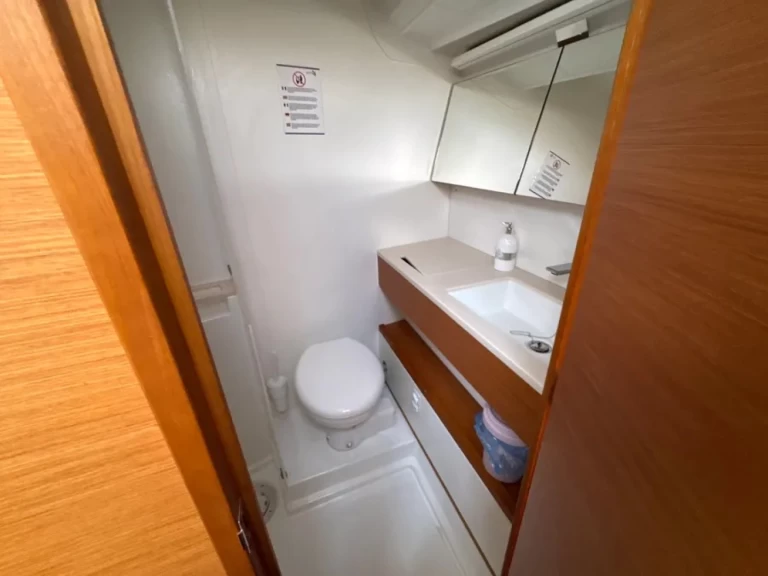 Alquiler de barcos Procida barato de Dufour 41