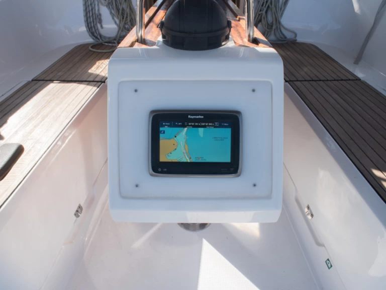 Alquiler Néa Péramos - Bavaria Cruiser 37 en SamBoat