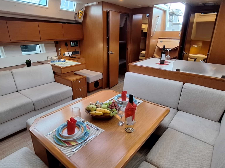 Alquiler de Bavaria Bavaria C50 en Sámi