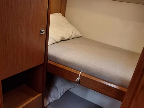 Bavaria Bavaria C50 de alquiler a Nikiána