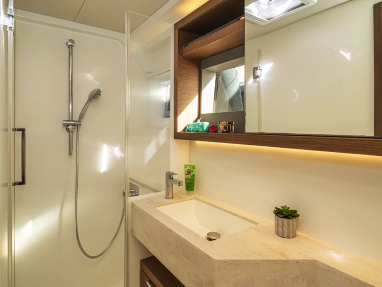 Alquiler Catamarán en Álimos - Lagoon Lagoon 50