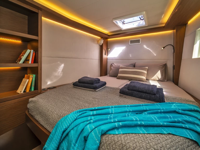 Alquiler de Catamarán, con o sin patrón Lagoon Álimos