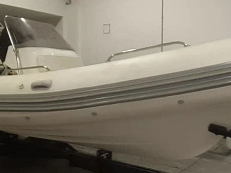 Alquiler Neumática en Baden - Brig Eagle 650 H