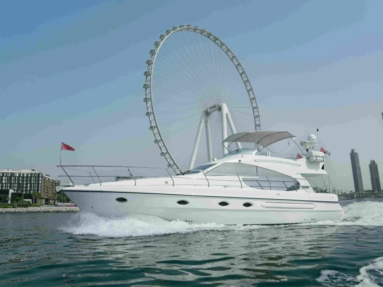 As Marine 52 de alquiler a Dubai Marina
