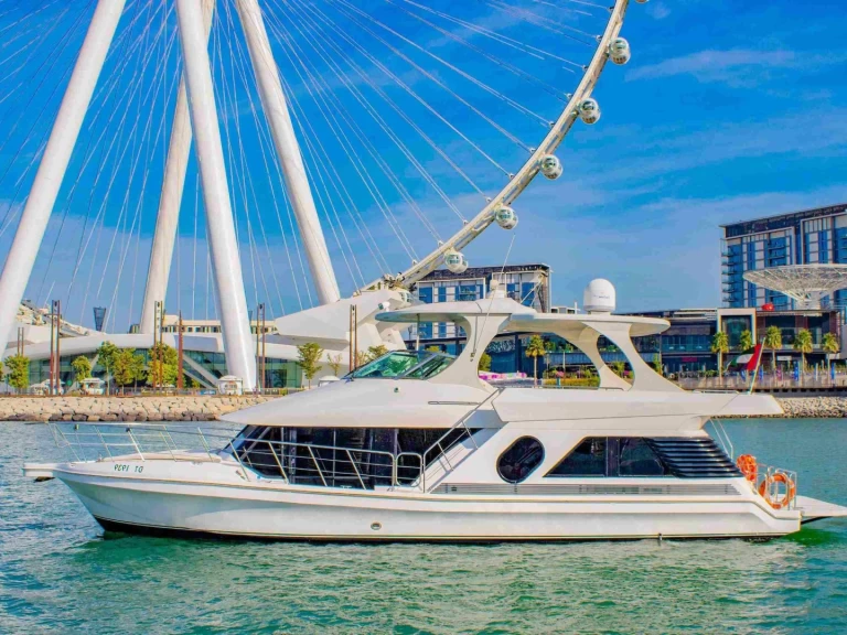 Alquiler de embarcaciones Blue-Water 62 enDubai Marina en Samboat