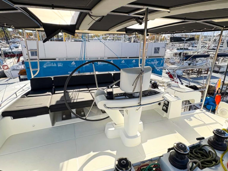 Alquiler Pirovac - Lagoon Lagoon 52 F en SamBoat