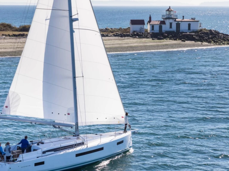 Jeanneau Sun Odyssey 490 de alquiler a Puntone