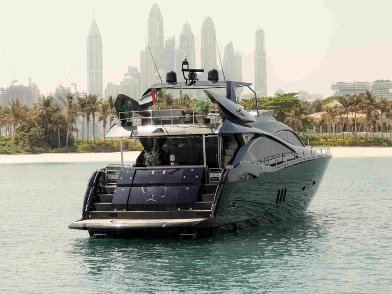 Alquiler de Yate de lujo, con o sin patrón Sunseeker Dubai Marina