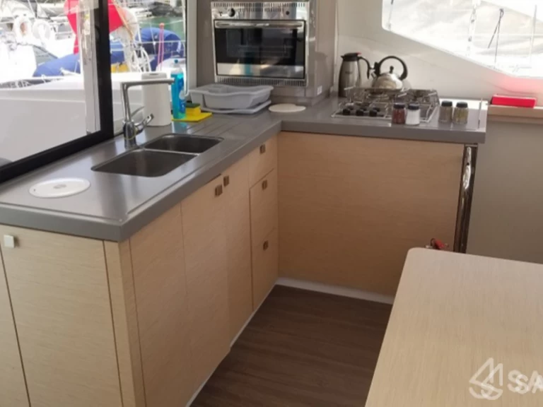 Alquiler Roses - Fountaine Pajot Lucia 40 en SamBoat