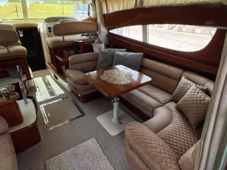 Alquiler de embarcaciones Jeanneau Prestige 46 enKorčula (Ciudad) en Samboat