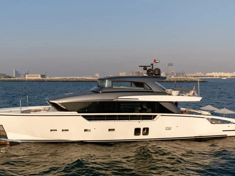 Alquiler de barcos Dubai Marina barato de San Lorenzo 88