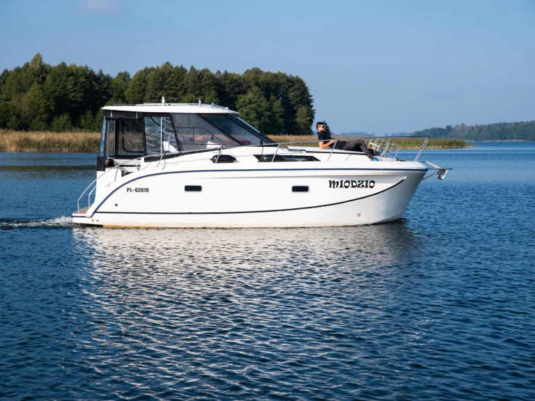 Alquiler Casa flotante en Ogonki - Futura 860