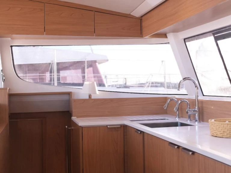 Alquiler de barcos Ajaccio barato de BALI 3.8 CATSMART