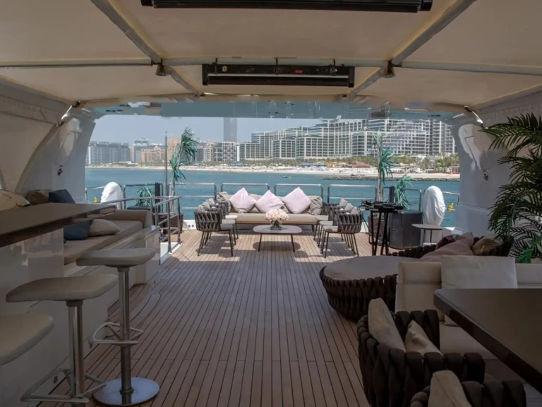 Alquiler Yate de lujo NEDSHIP con o sin  título de navegación