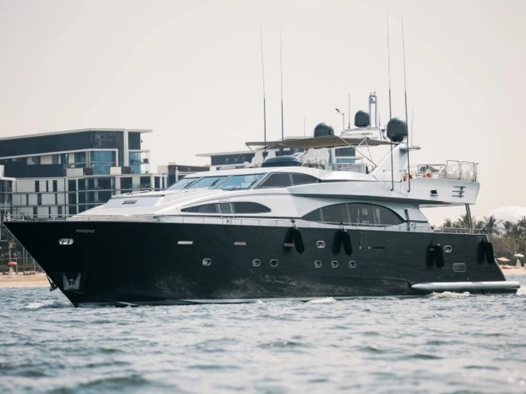 Alquiler de Azimut Azimut 100  en Dubai Marina
