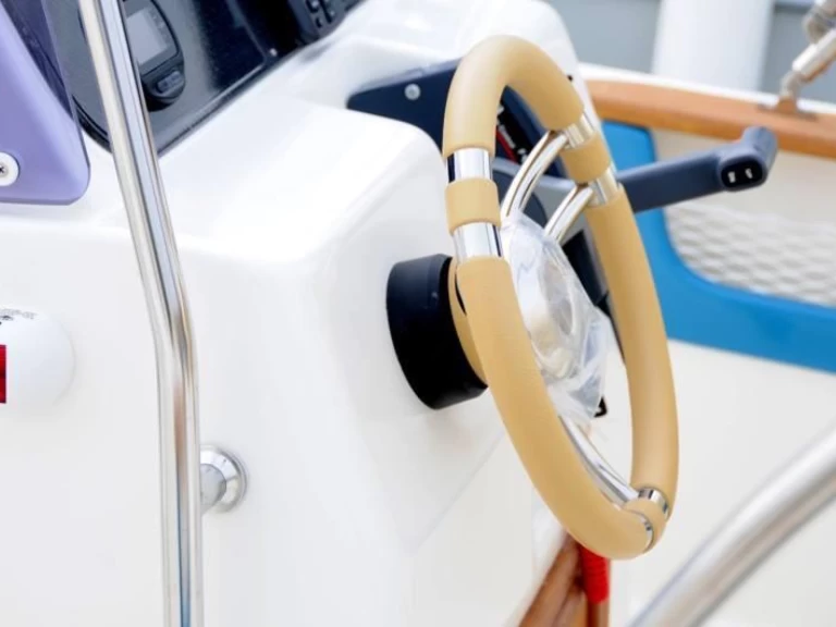 Alquiler Lancha marinesite con o sin  título de navegación