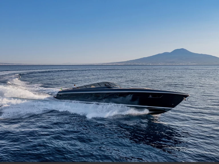 Itama 62RS de alquiler a Toúrlos