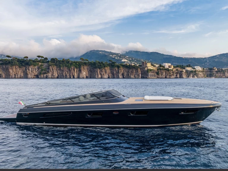 Alquiler de barcos Toúrlos barato de 62RS