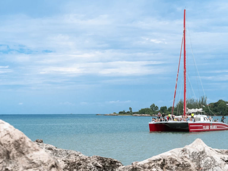Alquiler Catamarán en Montego Bay - Custom CUSTOM MADE