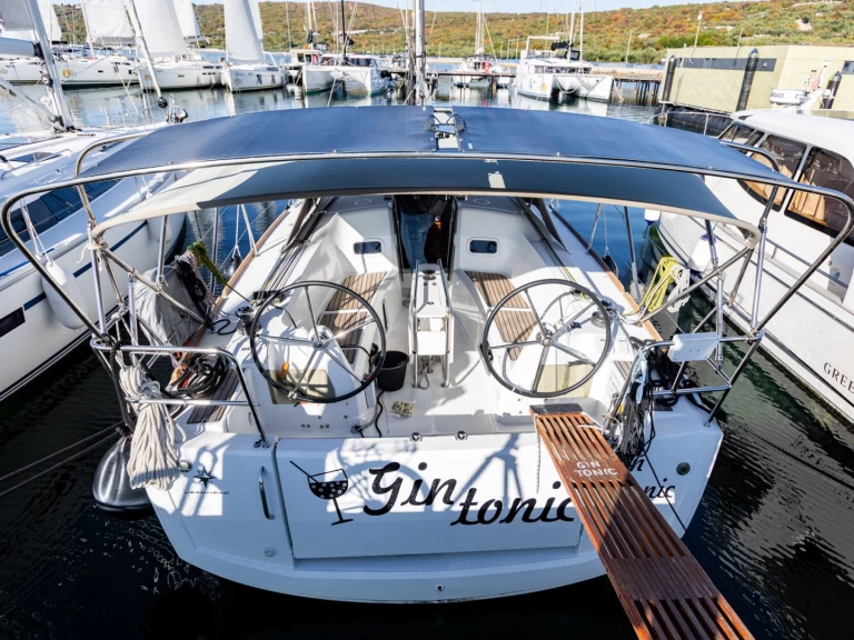 Alquiler Punat - Jeanneau Sun Odyssey 349 en SamBoat