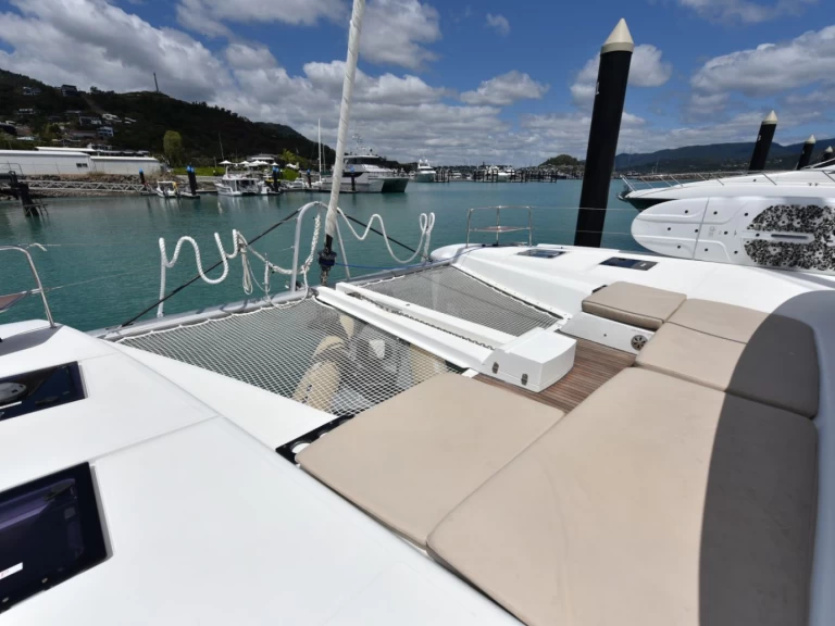 Alquiler de embarcaciones Lagoon Lagoon 50 enAirlie Beach en Samboat
