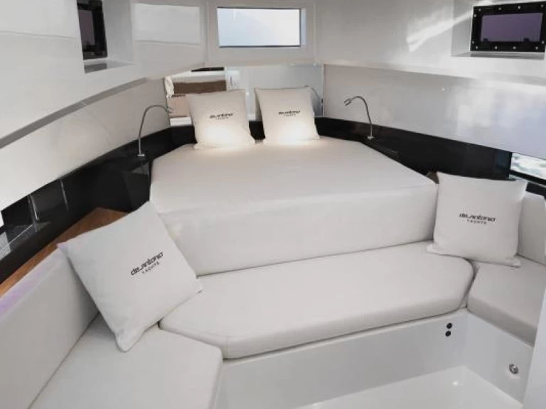 Alquiler Lancha en Seget Donji - De Antonio DE ANTONIO D36