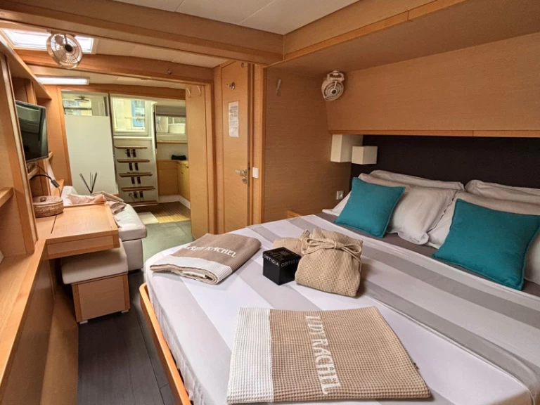 Alquiler Catamarán Lagoon con o sin  título de navegación