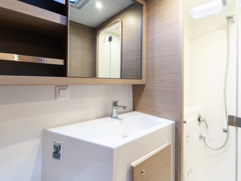 Alquiler de Lagoon Lagoon 42 en Castellammare del Golfo