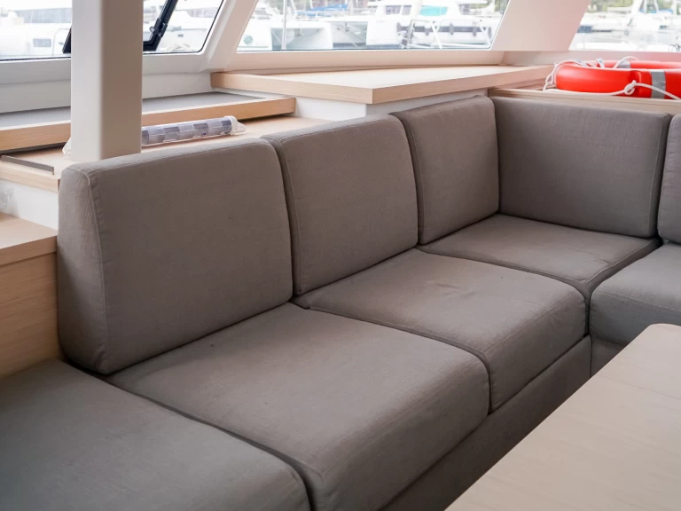 Catamarán para alquilar Furnari al mejor precio